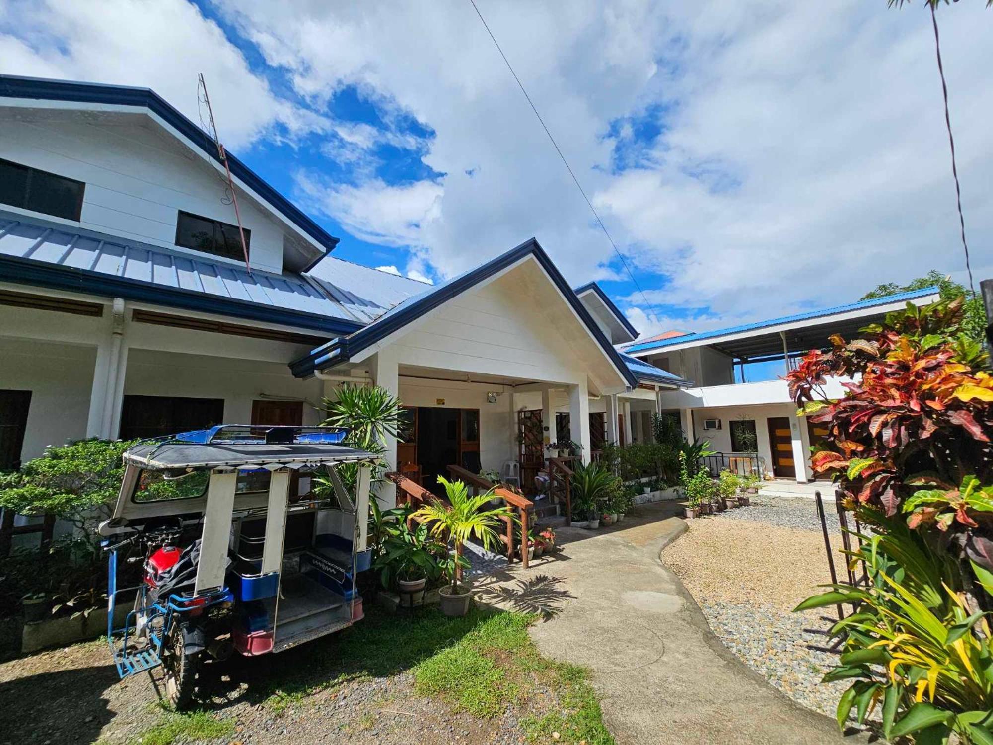 Bella Vita Guest House Coron Zewnętrze zdjęcie