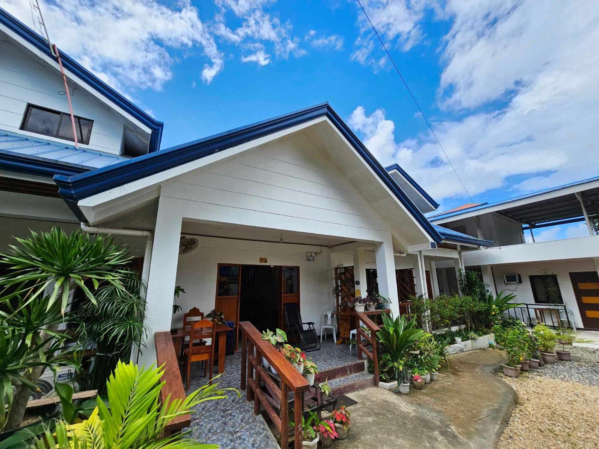 Bella Vita Guest House Coron Zewnętrze zdjęcie